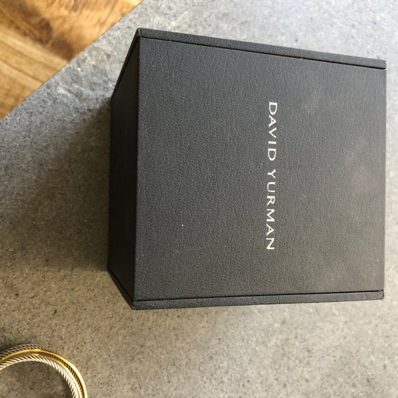 David Yurman Crossover Collection® Wide Cuff - Picture 3 of 3
